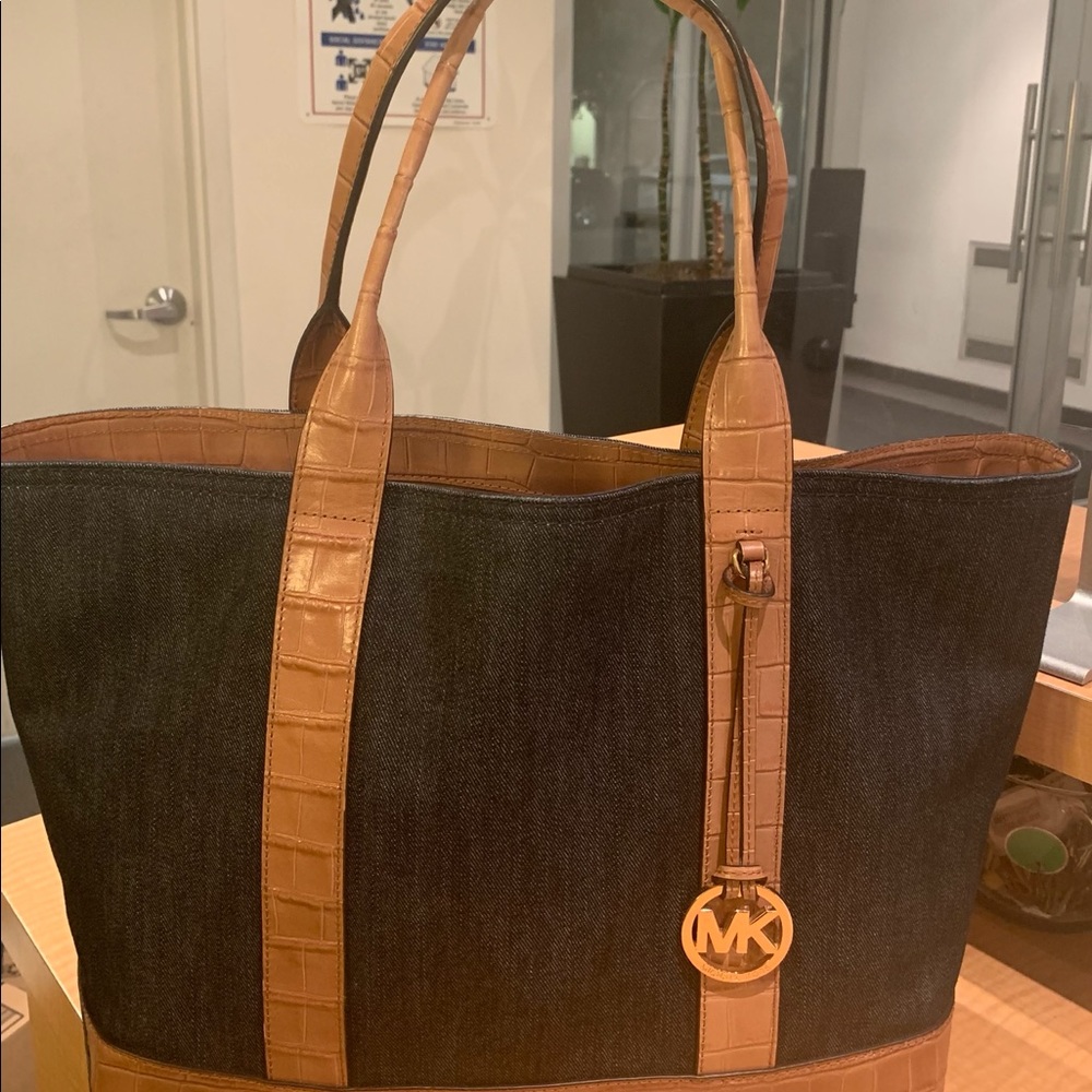 Michael Kors tote bag